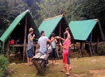 Sri Lanka Eco Camping Knuckles Mountain Range