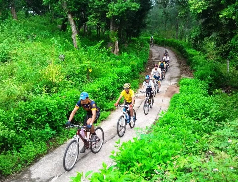 Biking tour in Phong Nha Ke Bang