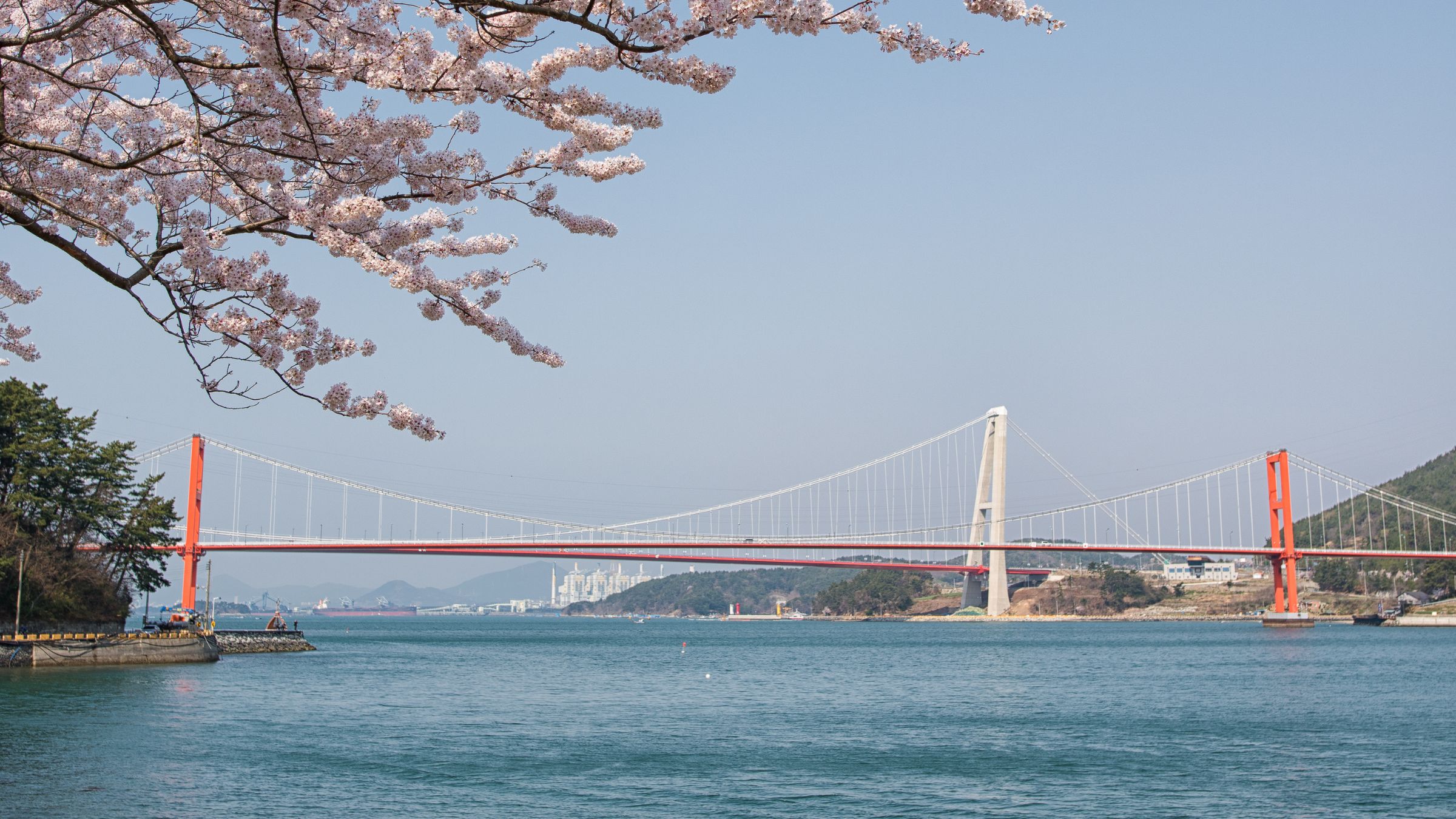 Namhae Island: Villages, Sea and Peaks