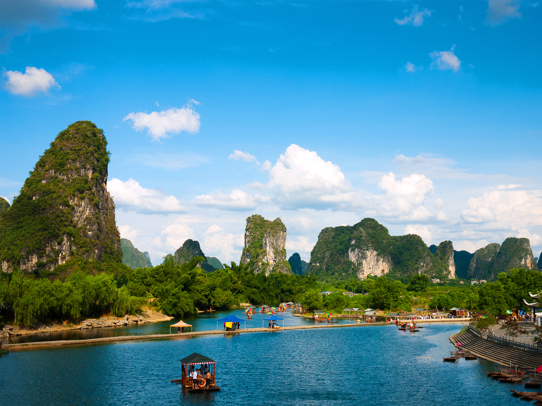 Beijing to Hong Kong by Private Rail and Air