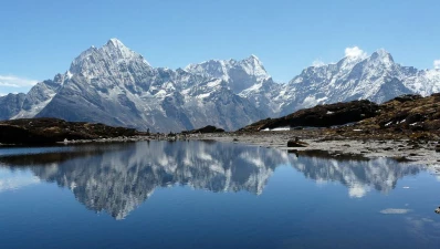 11-Day Trek for Panoramic Views of Everest, Lhotse, and Ama Dablam