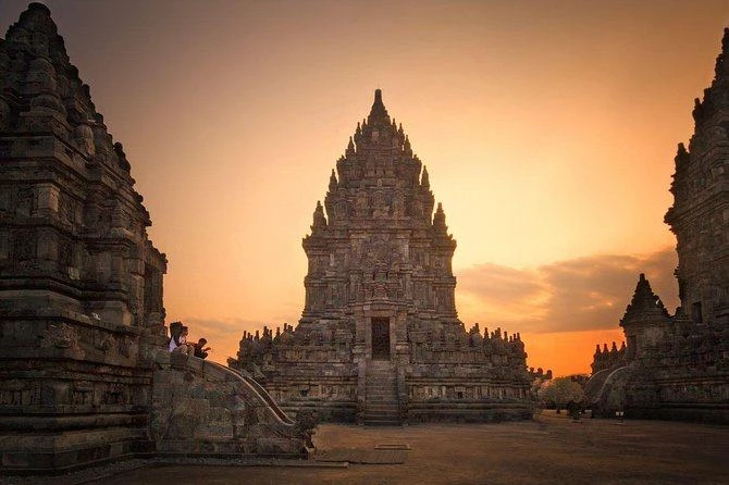 Sunrise-Watching, Temple Visits, and Prambanan Cycling Tour